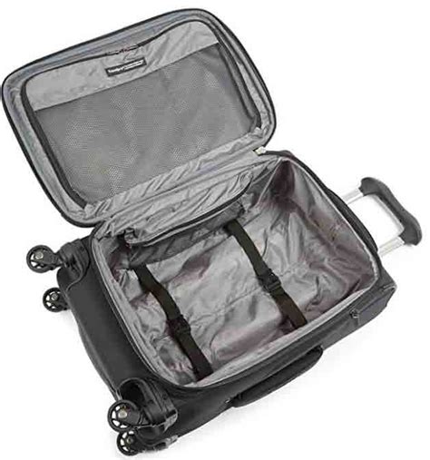 differences in travelpro maxlite luggage.